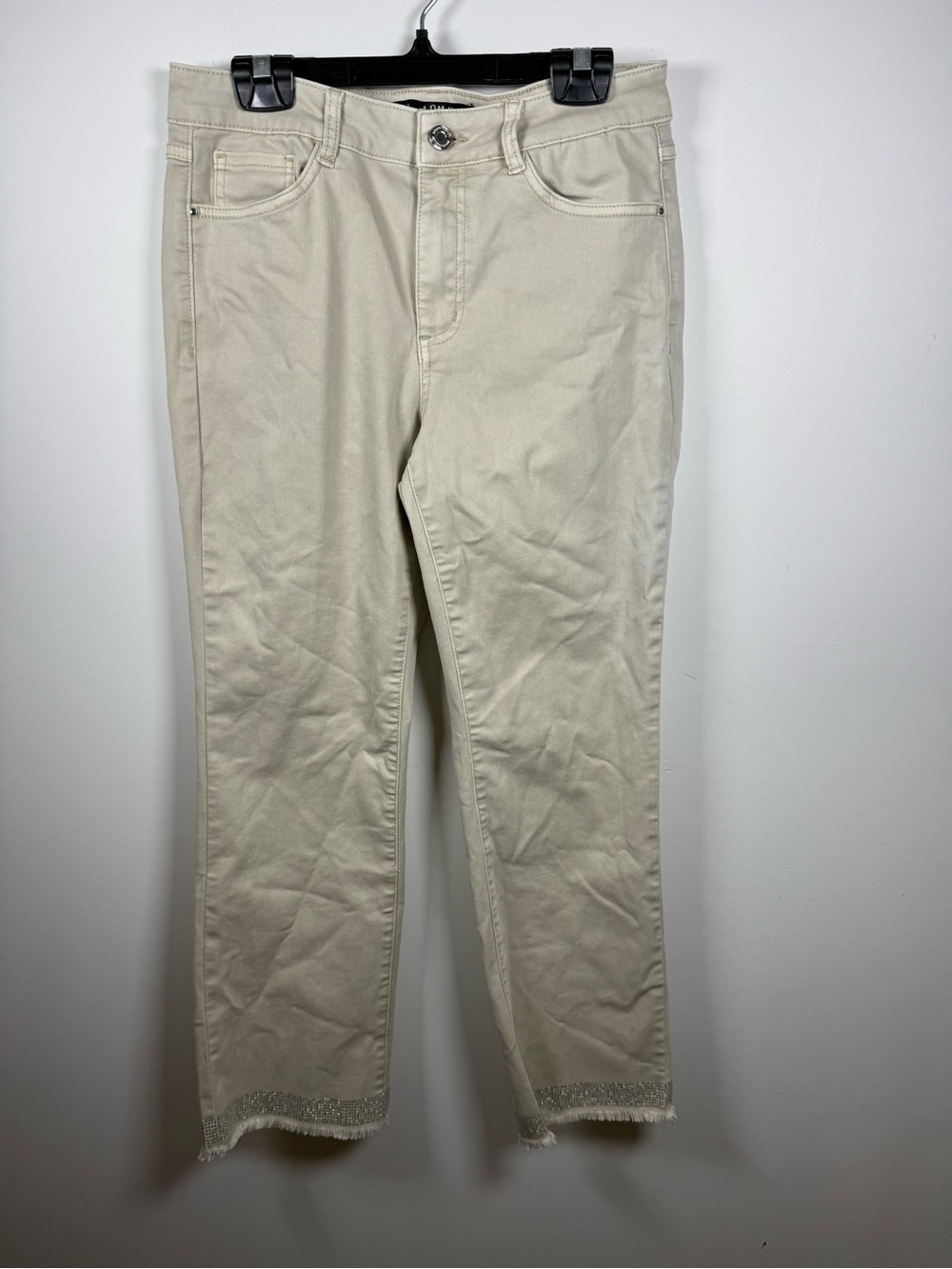 JOSEPH RIBKOFF | Beige Frayed Hem Embellished Crop Denim Pants Size 6